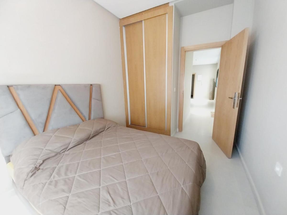 Cosy Appartement Proche De L'Aeroport Mohamed 5 Deroua Exterior foto